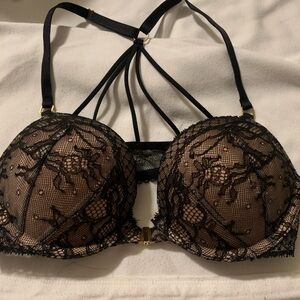 Victoria's Secret Black and Tan Lace Bra